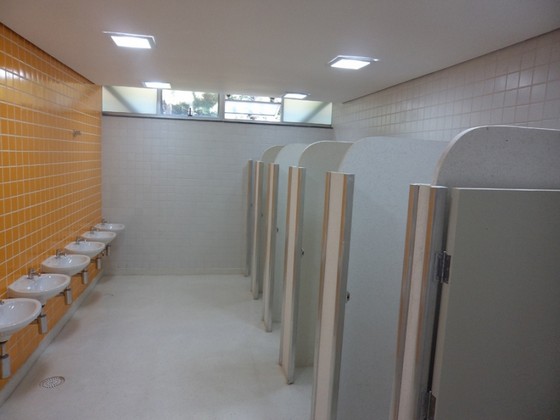 Divisória Granilite para Banheiro Orçamento São Carlos  - Divisória de Banheiro em Granilite